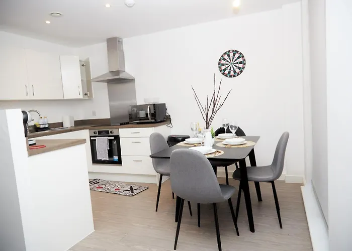 Obi'S House&Suites - Luxury 2Bed Duplex With Balcony
